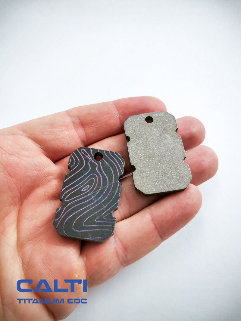 Load image into Gallery viewer, Thick Tiny Titanium tag, Military badge, military Tag, Hypoalergic, Dog tag, pet tag, titanium edc, medical tag, medical alert tag, engraved