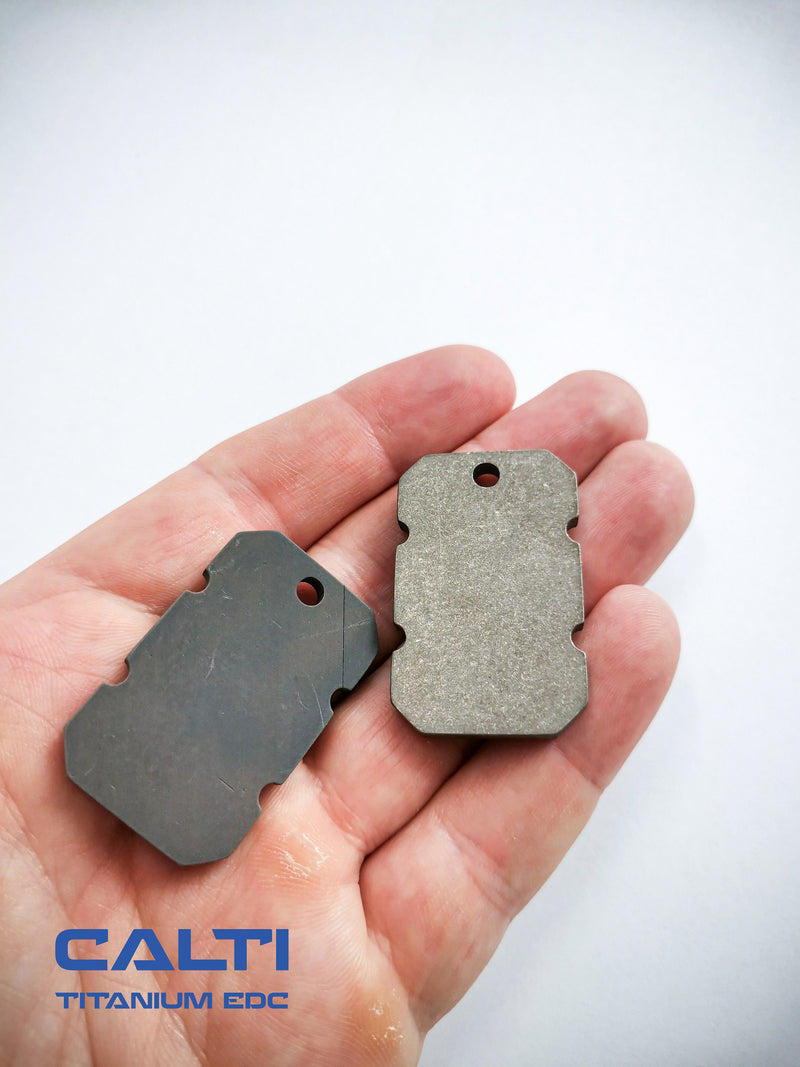 Load image into Gallery viewer, Thick Tiny Titanium tag, Military badge, military Tag, Hypoalergic, Dog tag, pet tag, titanium edc, medical tag, medical alert tag, engraved