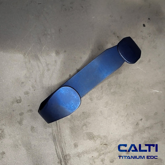 CALTI Raw Titanium Cuff Bracelet Hypoallergenic Anodized Design