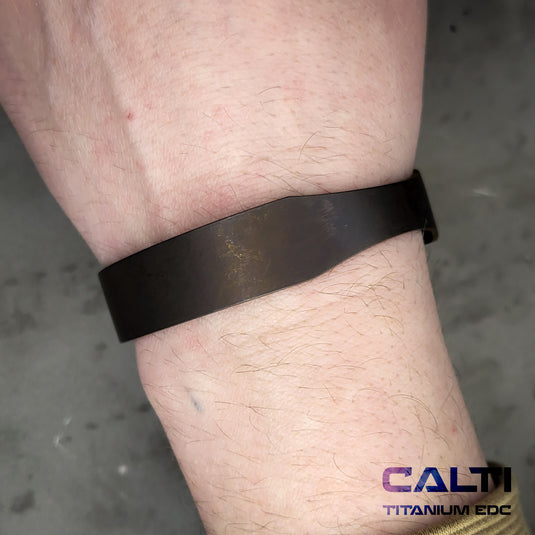 CALTI Raw Titanium Cuff Bracelet Hypoallergenic Anodized Design