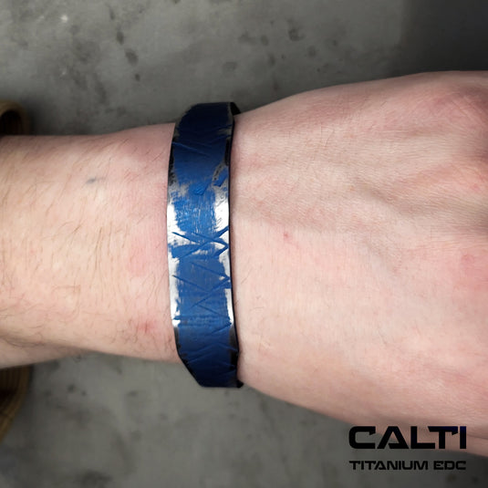 CALTI Customized Titanium Cuff Bracelet Hypoallergenic Anodized Design