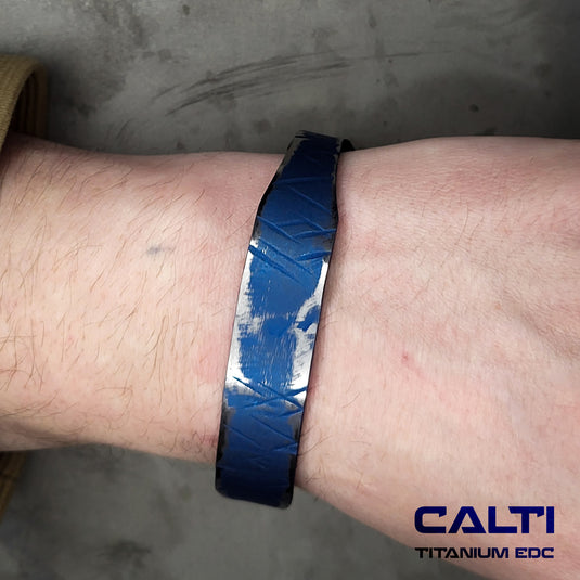 CALTI Customized Titanium Cuff Bracelet Hypoallergenic Anodized Design