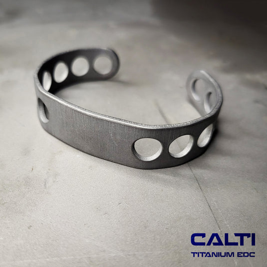 CALTI Raw Titanium Cuff Bracelet Hypoallergenic Anodized Design