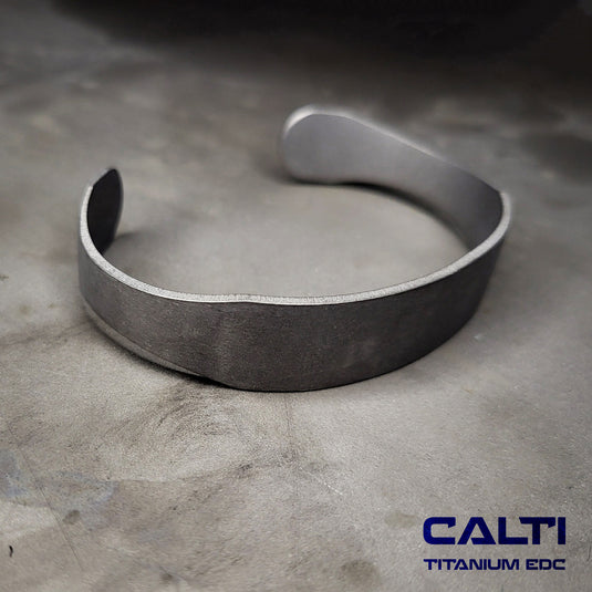 CALTI Raw Titanium Cuff Bracelet Hypoallergenic Anodized Design