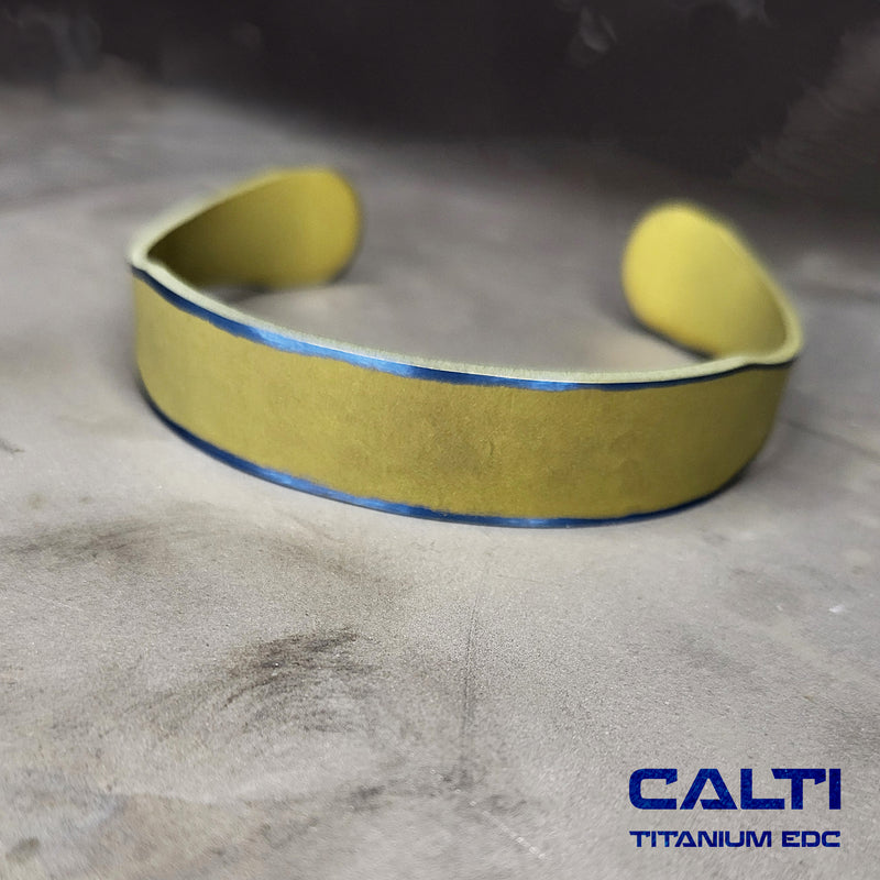 Load image into Gallery viewer, CALTI Customized Titanium Cuff Bracelet Hypoallergenic Anodized Design Two Tone
