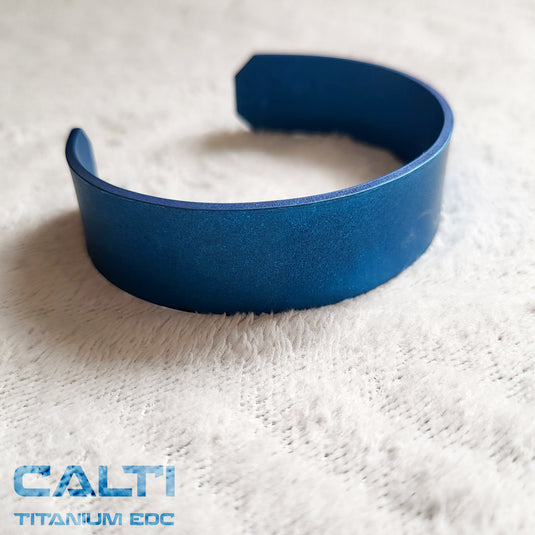 CALTI Raw Titanium Cuff Bracelet Hypoallergenic Anodized Design Two Tone