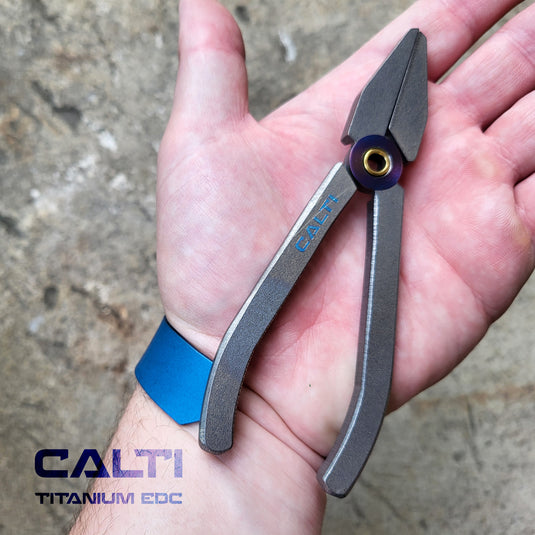 CALTI Raw Titanium Cuff Bracelet Hypoallergenic Anodized Design Two Tone