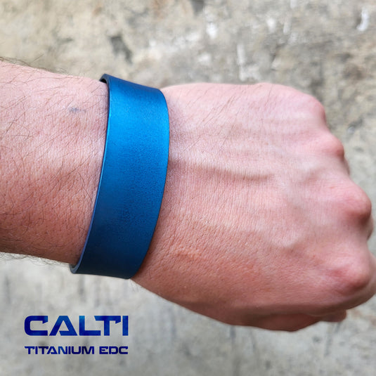 CALTI Raw Titanium Cuff Bracelet Hypoallergenic Anodized Design Two Tone