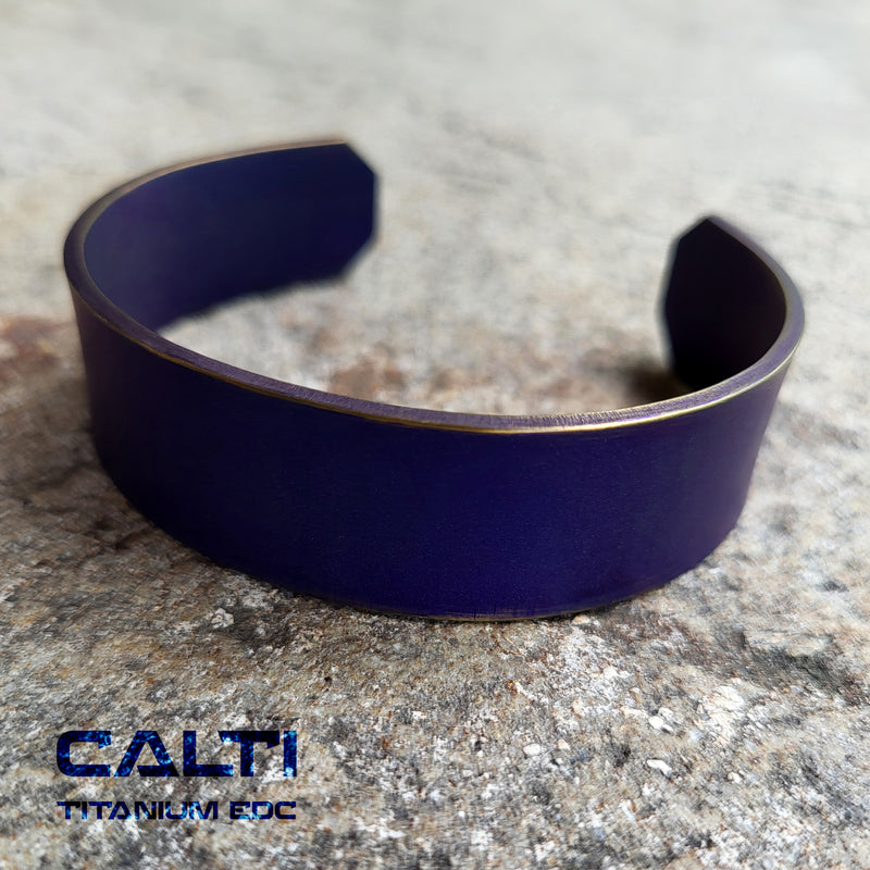 Load image into Gallery viewer, CALTI Customized Titanium Cuff Bracelet Hypoallergenic Anodized Design Two Tone

