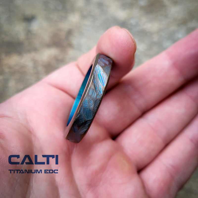 Load image into Gallery viewer, Calti Handcrafted Titanium Keychain Ring | Grade 2 Heavy-Duty EDC Key Loop
