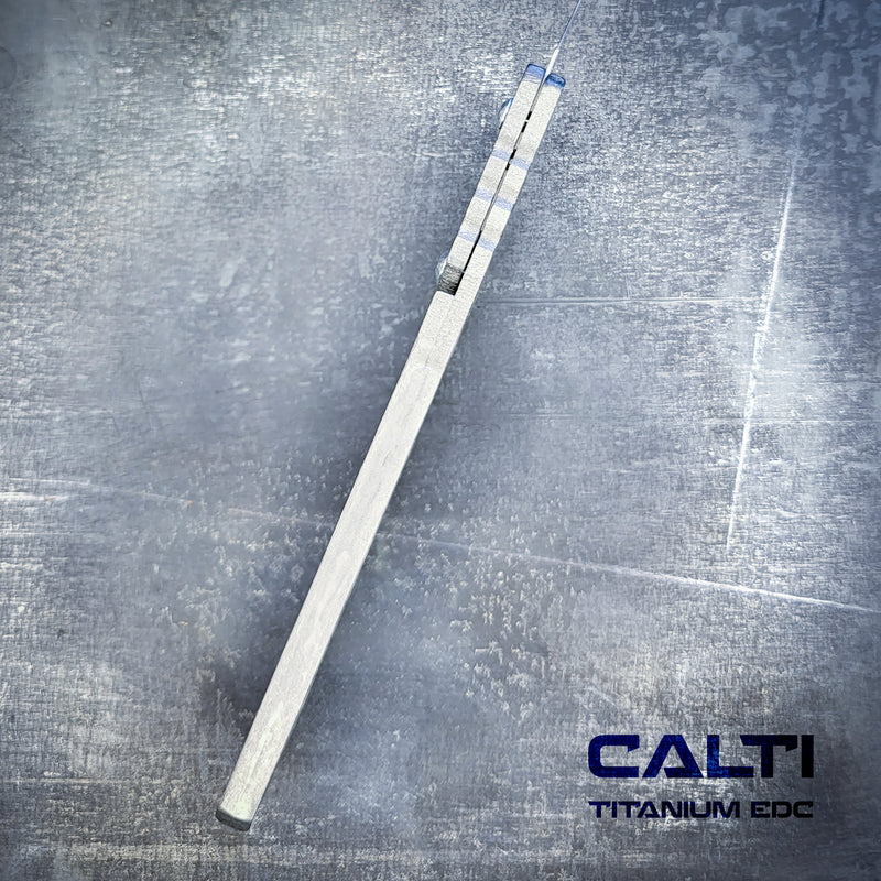 Load image into Gallery viewer, Custom Titanium Utility Blade Holder - EDC Pocket Knife &amp; Box Cutter - Durable EDC Blade Holder
