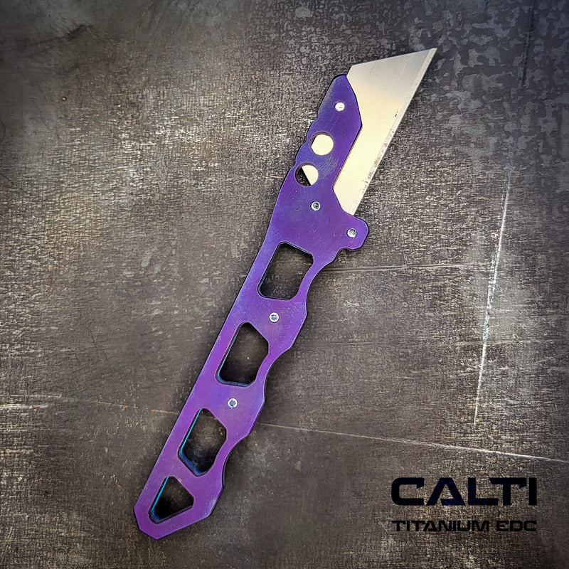 Load image into Gallery viewer, Custom Titanium Utility Blade Holder - EDC Pocket Knife &amp; Box Cutter - Durable EDC Blade Holder
