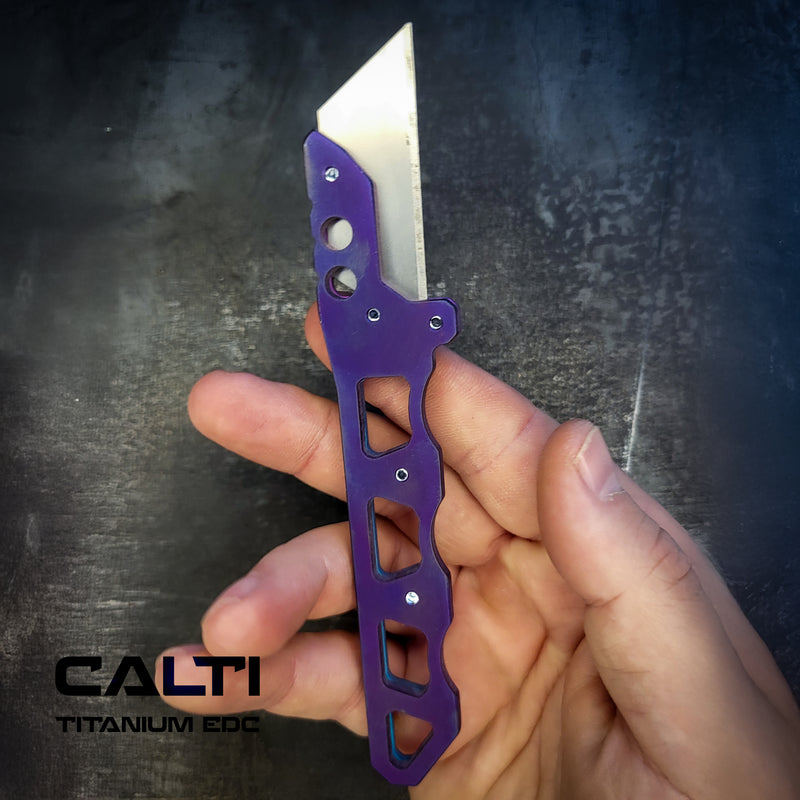 Load image into Gallery viewer, Custom Titanium Utility Blade Holder - EDC Pocket Knife &amp; Box Cutter - Durable EDC Blade Holder
