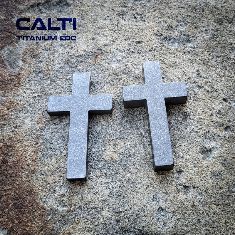 Load image into Gallery viewer, Big Titanium Cross, Hypoallergic Christian Custom Accessory, Necklace or Keychain
