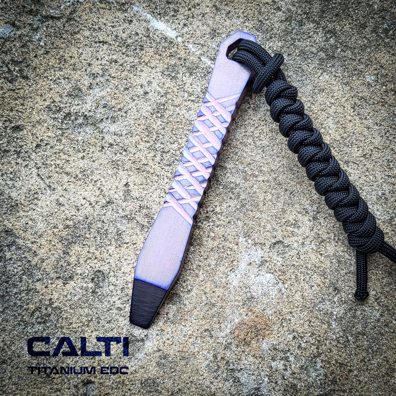 Load image into Gallery viewer, CALTI Slim Titanium Pocket Prybar: Ultra-Strong &amp; Lightweight EDC Tool Customized
