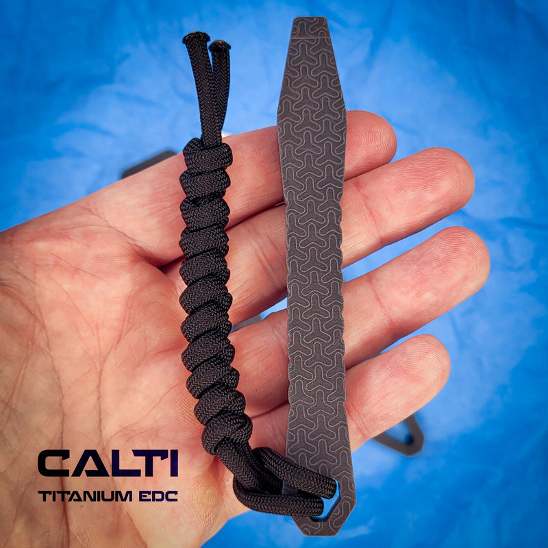 Load image into Gallery viewer, CALTI Slim Titanium Black Engraved Pocket Prybar: Ultra-Strong &amp; Lightweight EDC Tool Customized
