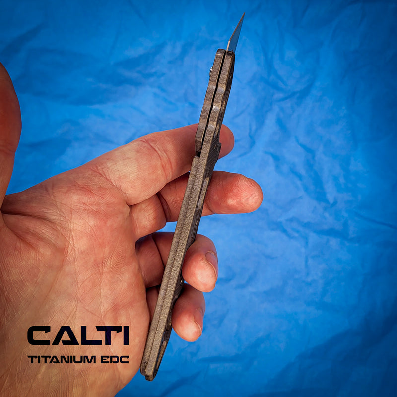 Load image into Gallery viewer, Ultimate Titanium EDC Collector’s Set – 5-Piece Tactical Gift Bundle: Utility Knife, RFID Wallet, Pocket Prybar, Hypoallergenic Cross &amp; Grooming Comb
