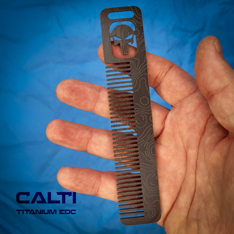 Load image into Gallery viewer, Custom Black Titanium Pocket Comb - Middle Size EDC Hair &amp; Beard Tool by CALTI (Copy)
