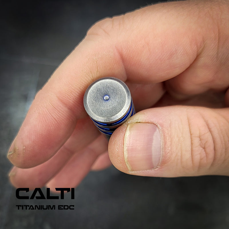 Load image into Gallery viewer, Titanium Precision Scribe For Artist from Calti | Industrial Carbide-Tipped Marking Pen
