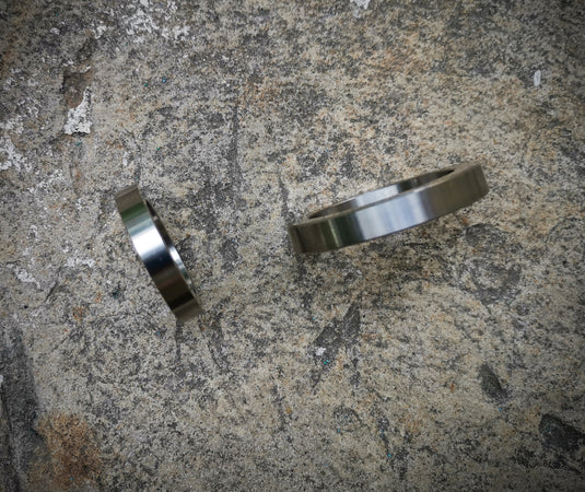 Calti Large Titanium Key Ring (42mm) | Heavy-Duty EDC Lanyard Loop