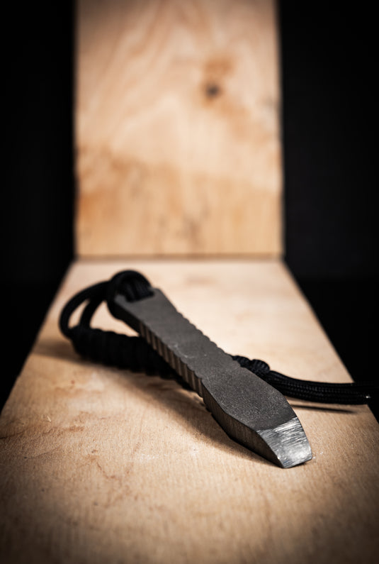 CALTI Slim Titanium Pocket Prybar: Ultra-Strong & Lightweight EDC Tool (Stonewashed or Anodized)